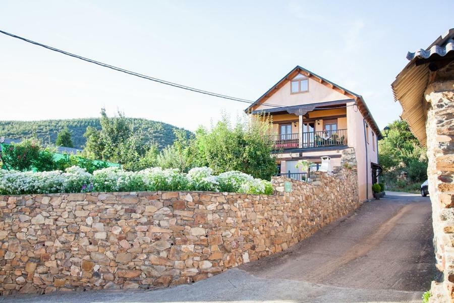 Вилла El Mirador Del Bierzo Техедо Экстерьер фото